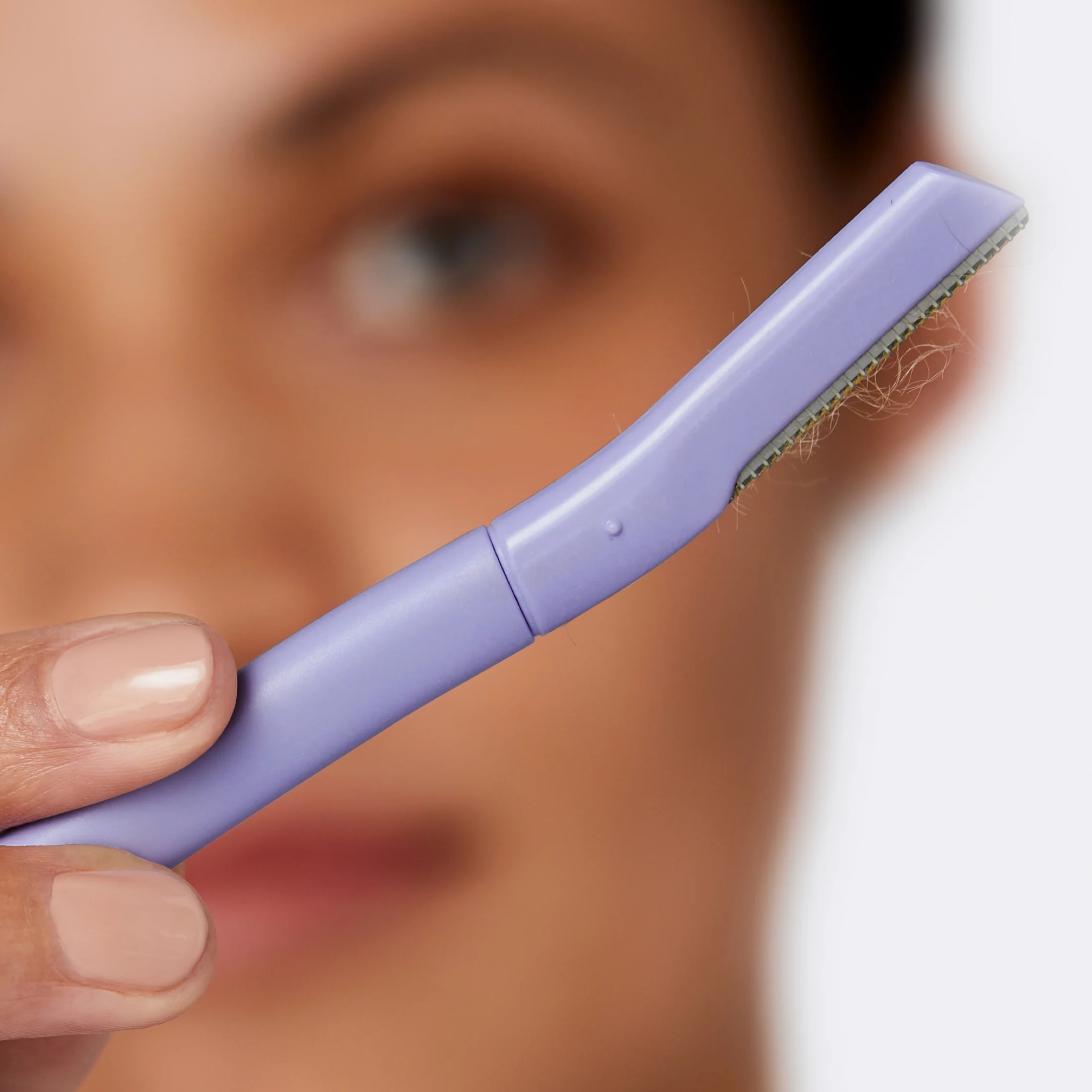 Disposable Dermaplane Razors - 3 Pack - Image 4